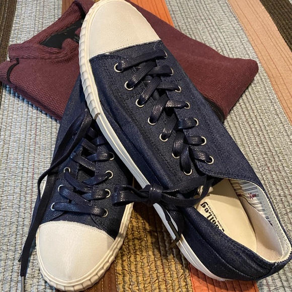 John Varvatos Other - SOL!!! John Varvatos Laced or Not Low-Top 13